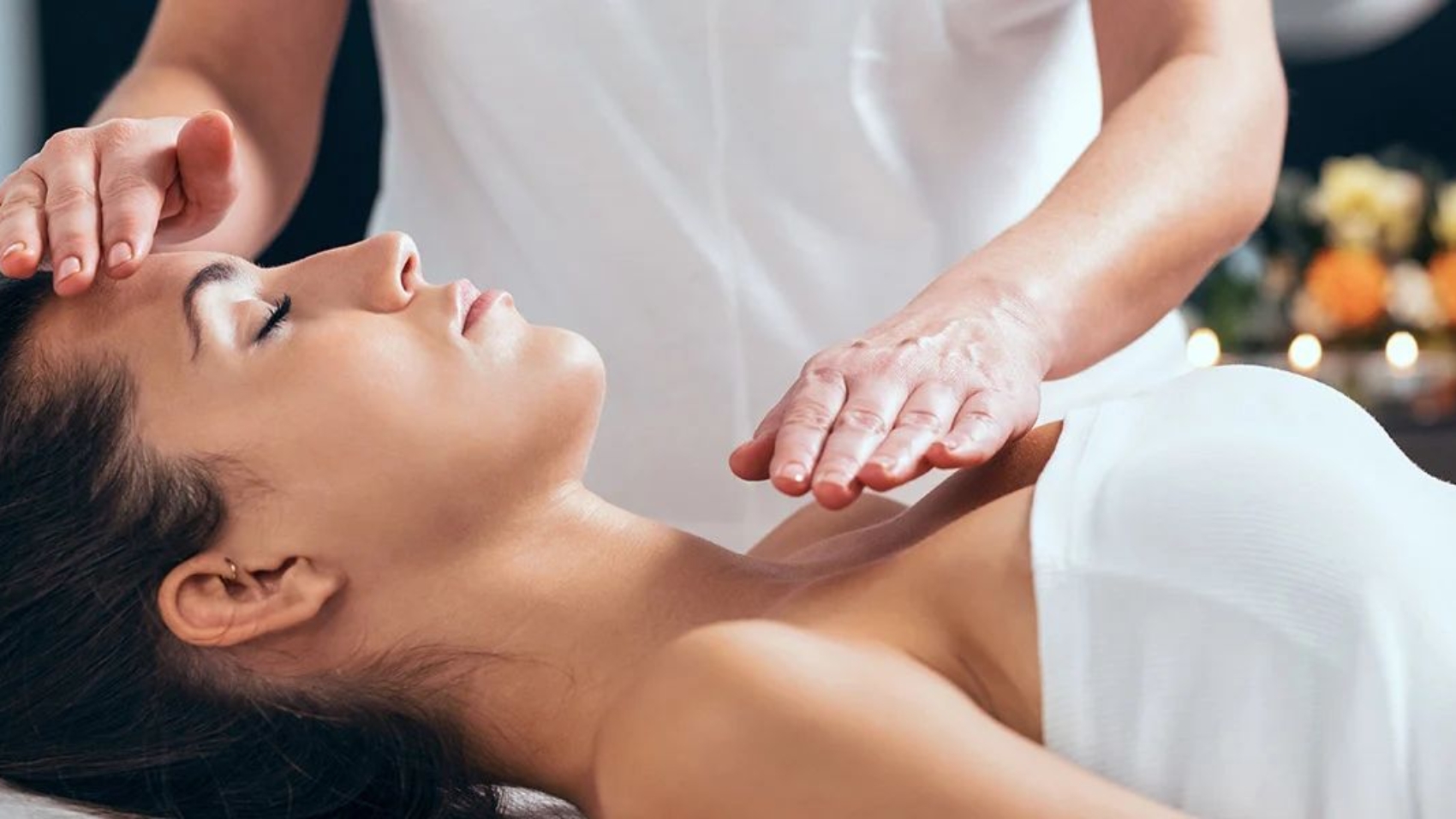 This article explains how Reiki works.